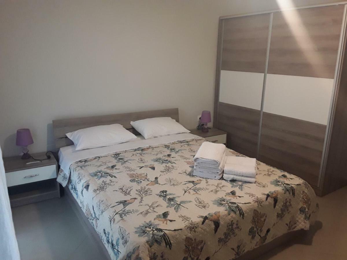 Maria'S Apartment ネオス・マルマラス エクステリア 写真
